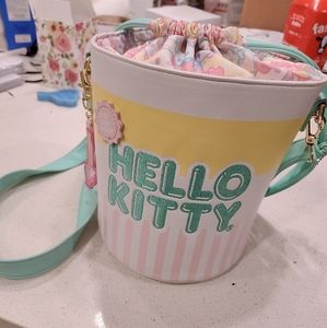 Loungefly hello kitty bucket bag
